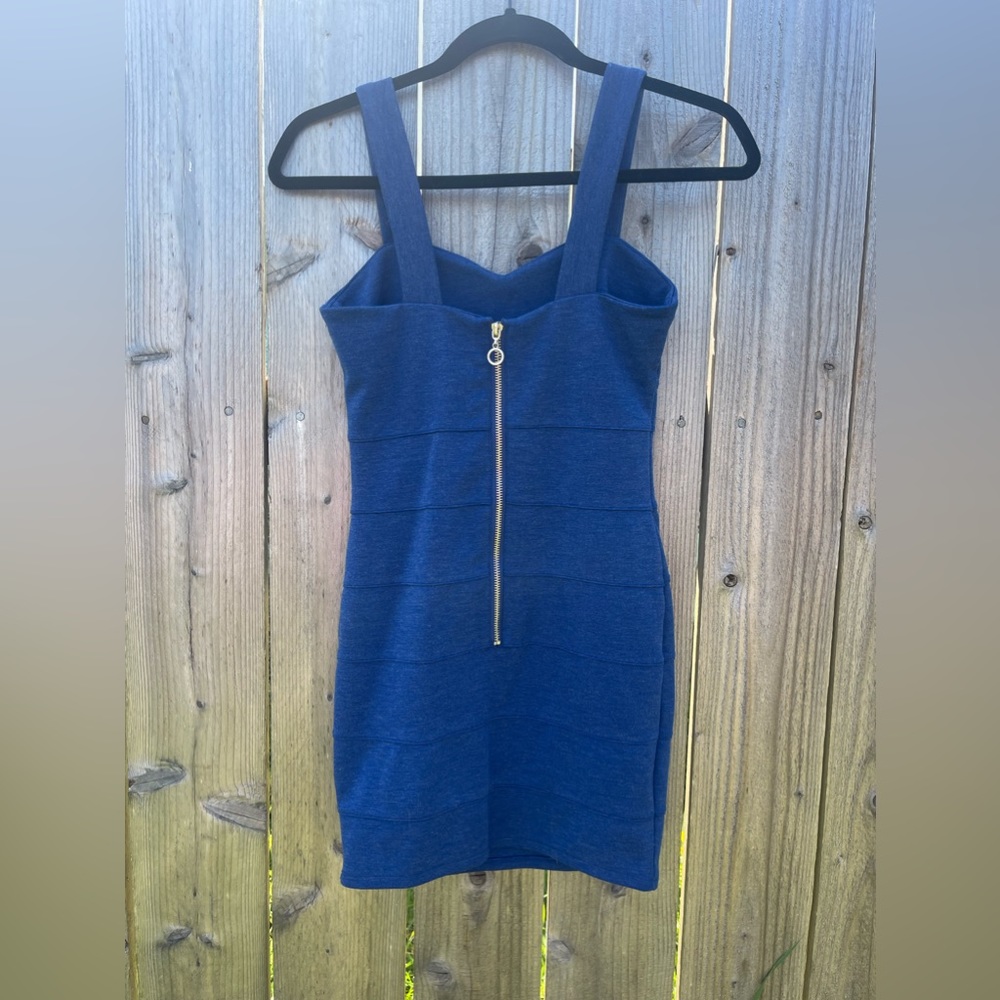 Vintage Blue Mini with pleats - Picture 2 of 3